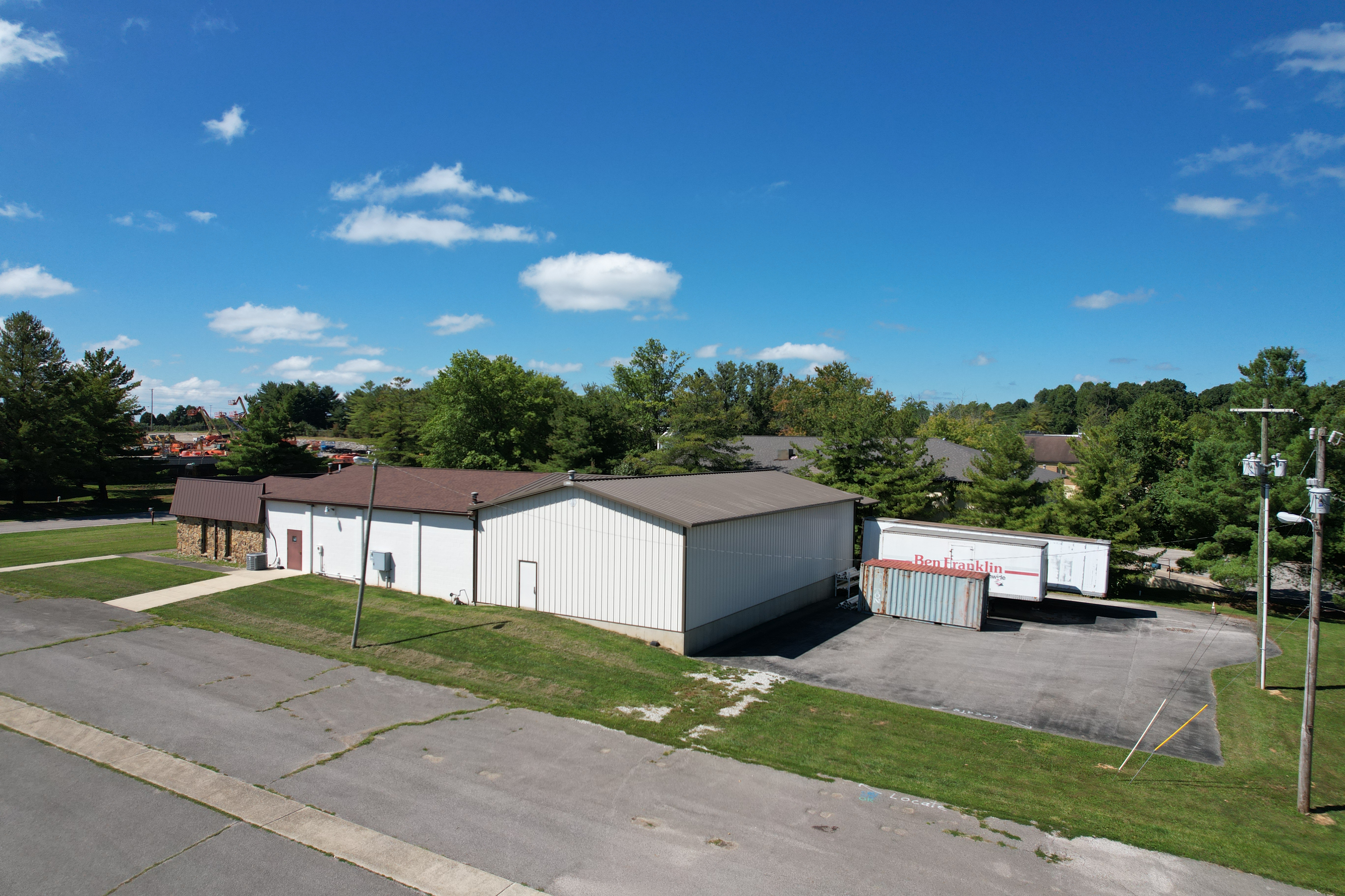 The 123 S. Kingston Drive building.